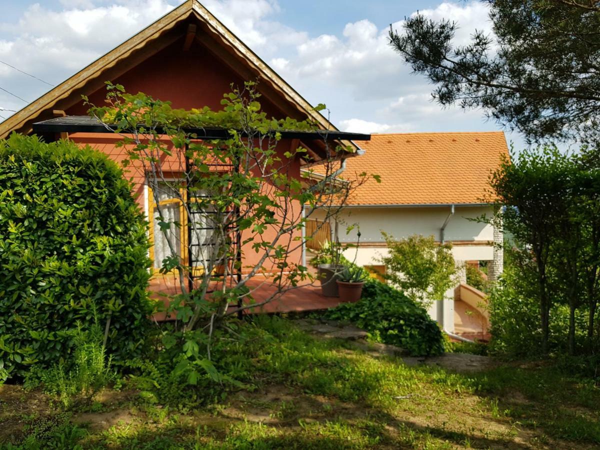 Mediterran Apartman Peçuy Dış mekan fotoğraf